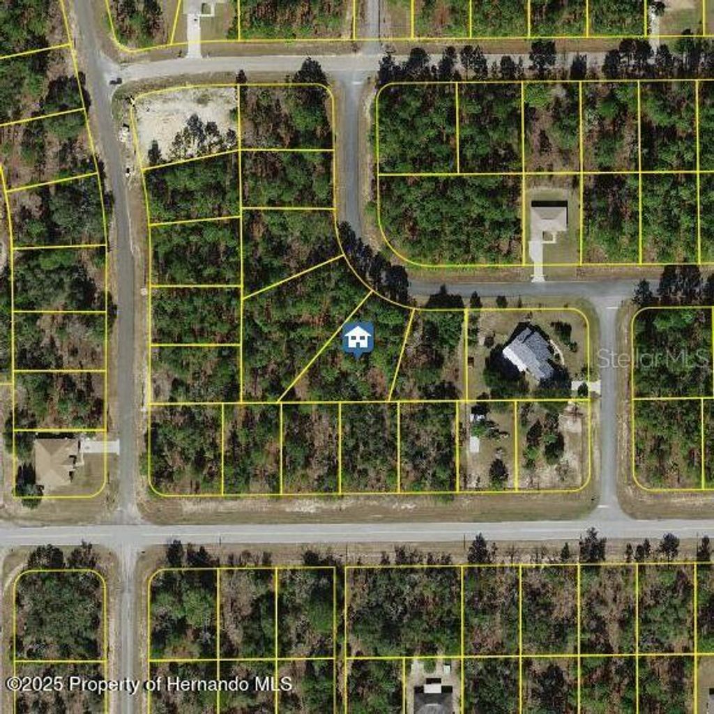 Photo of 2404 W Elmore Loop, Citrus Springs, FL 34434 (MLS # W7877110)