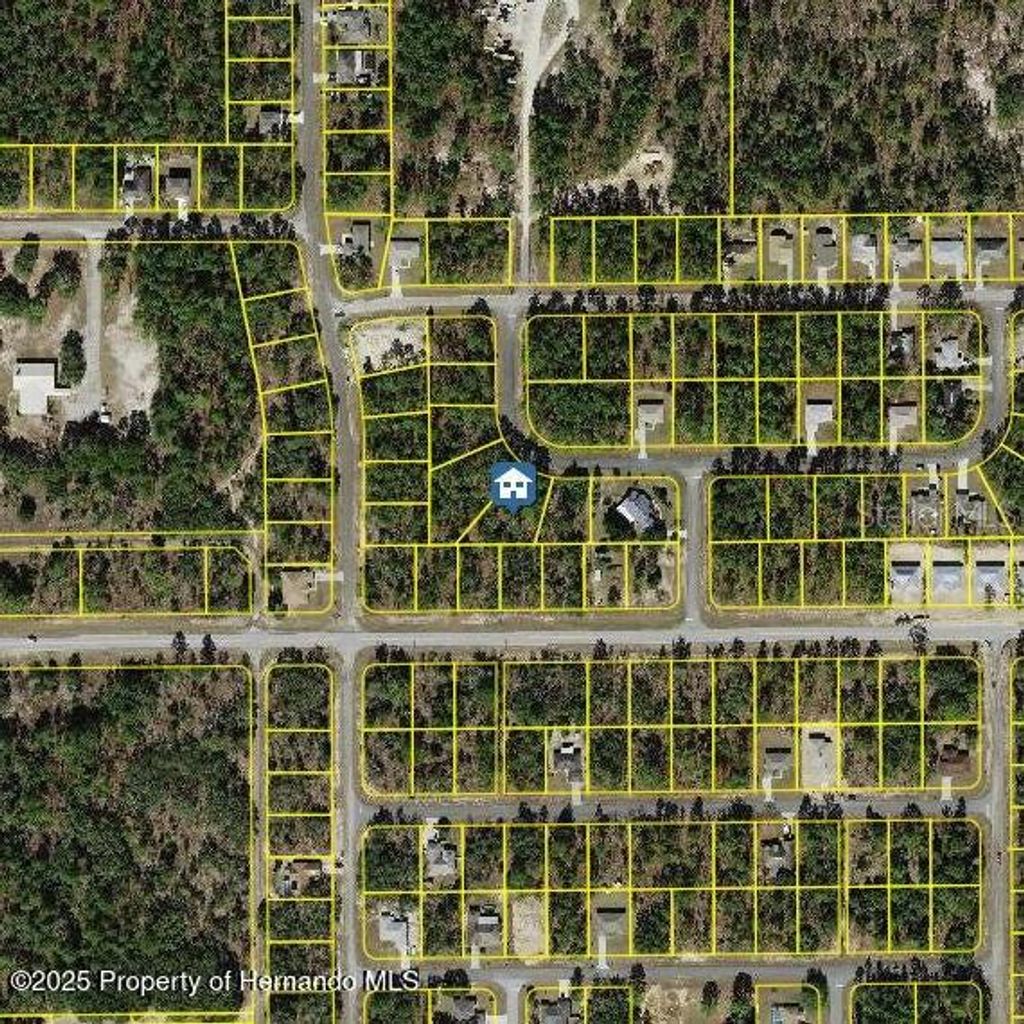 Photo of 2404 W Elmore Loop, Citrus Springs, FL 34434 (MLS # W7877110)