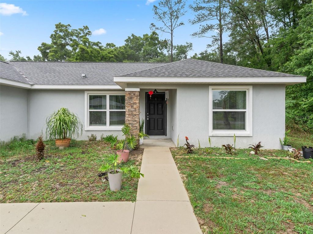 Photo of 6775 SE 122nd Lane, Belleview, FL 34420 (MLS # G5110916)