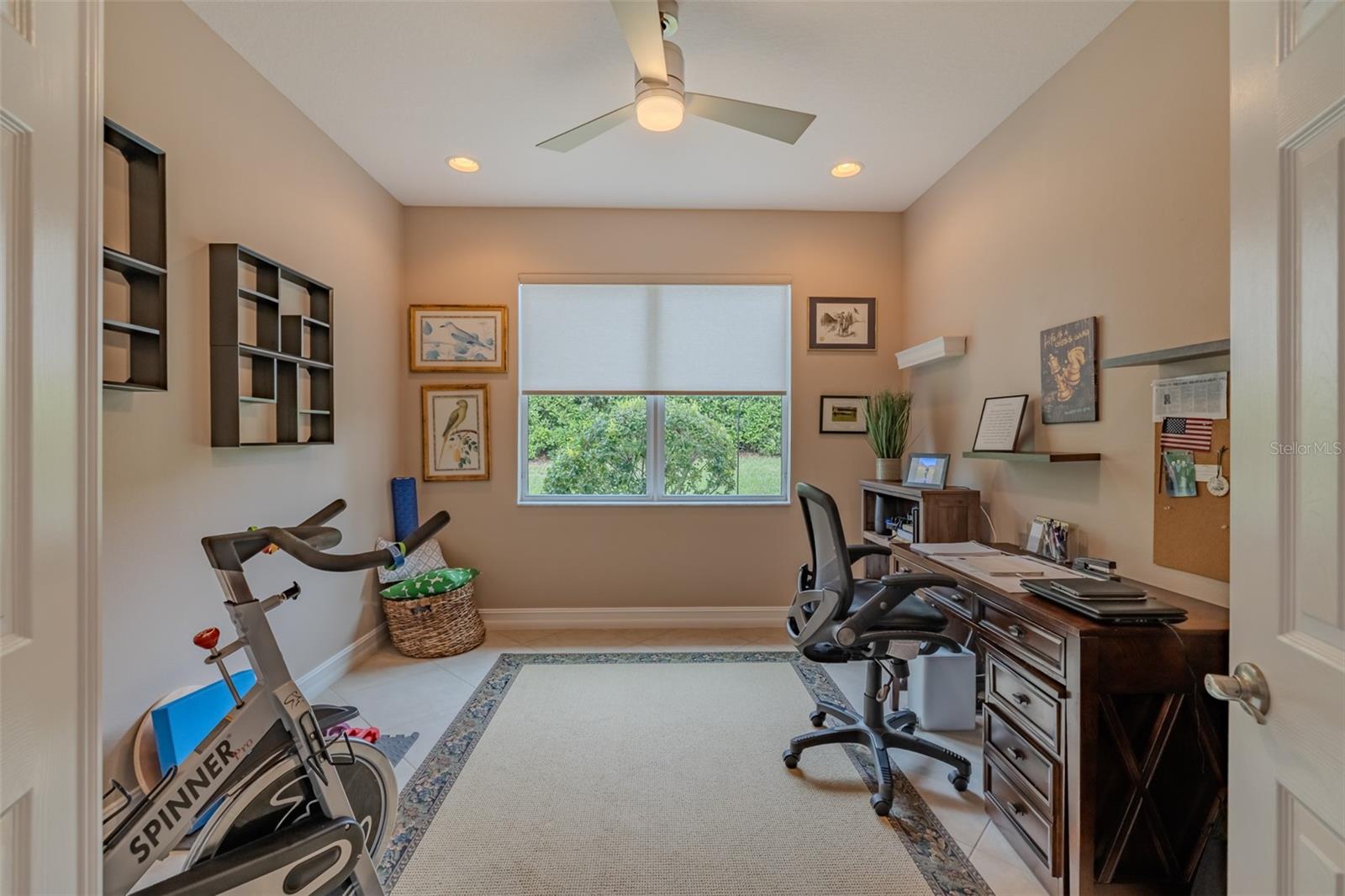 VALENCIA LAKES TR N - Residential