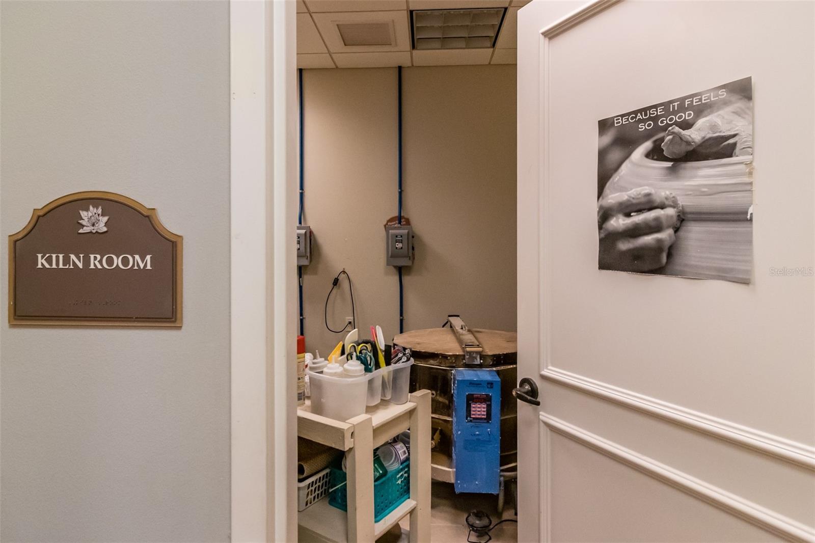 VALENCIA LAKES TR N - Residential