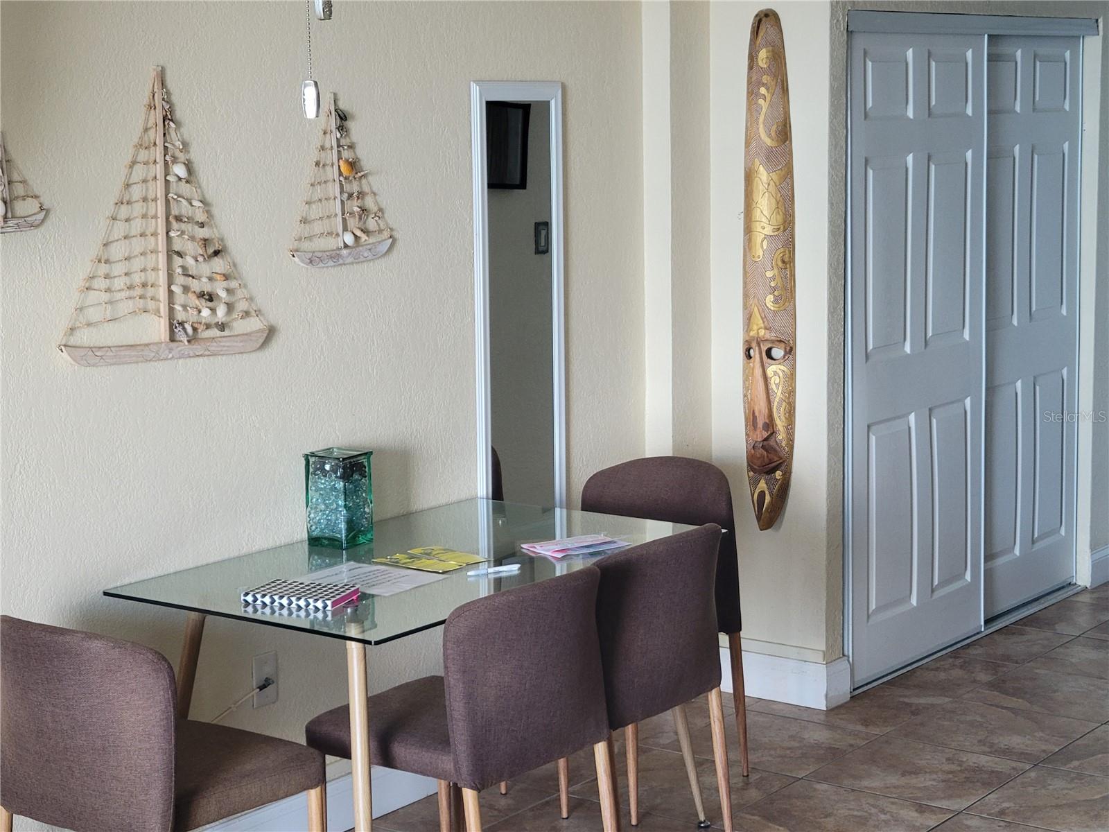 HAWAIIAN INN LC - Residential