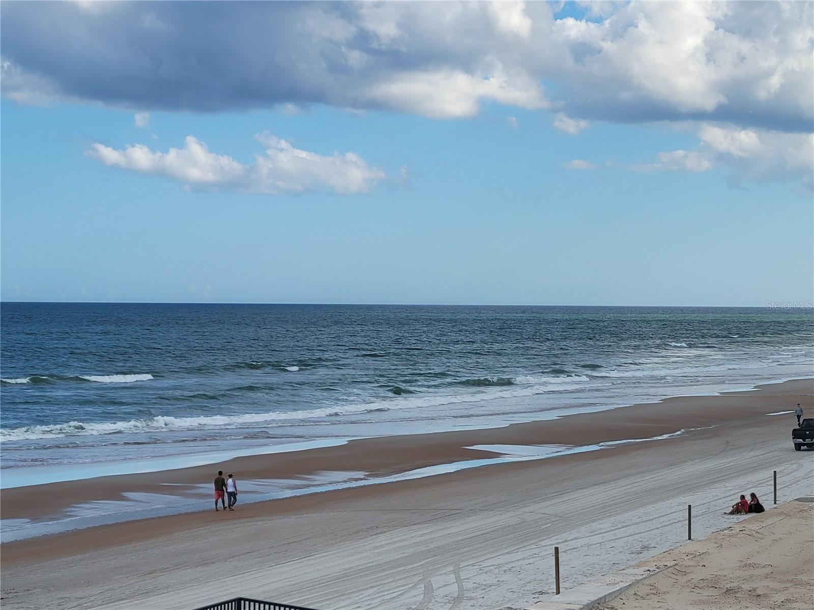 HAWAIIAN INN LC - Residential