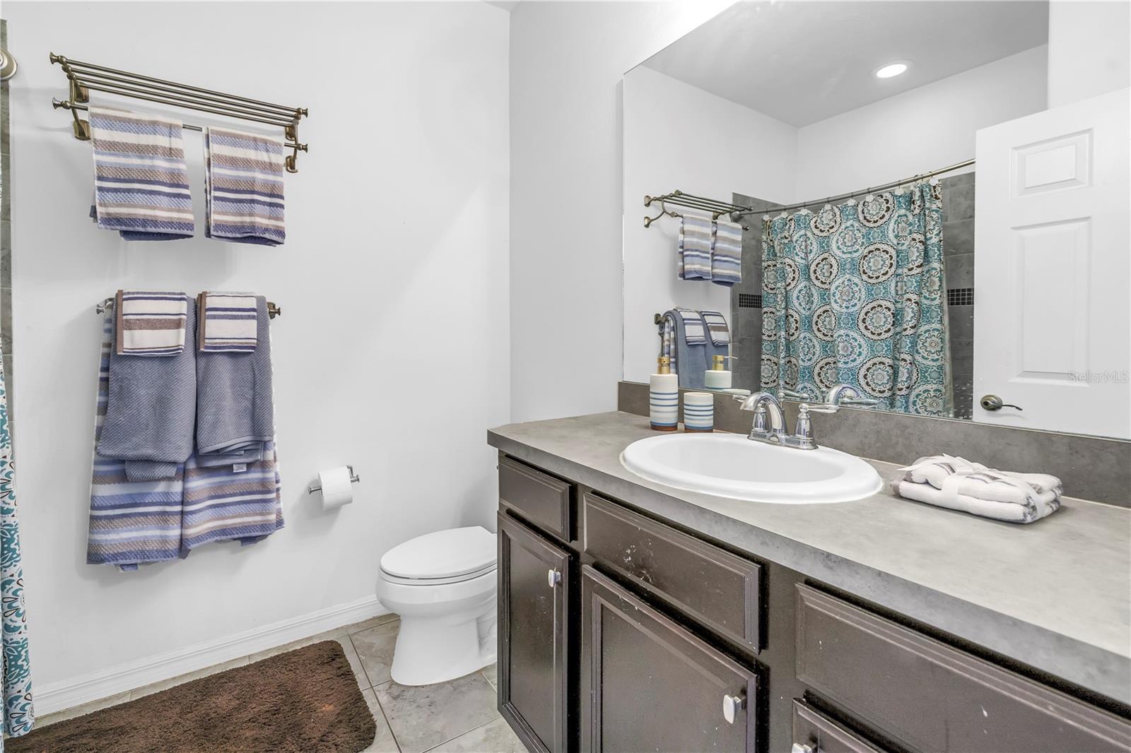 ARBOR LAKES ON PALMER RANCH - Residential