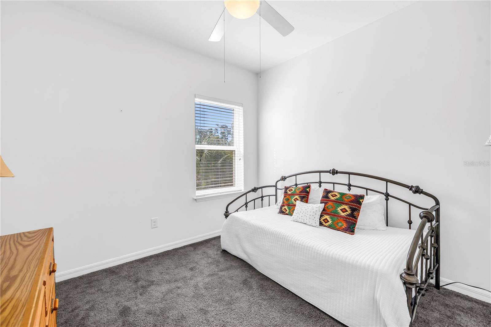 ARBOR LAKES ON PALMER RANCH - Residential