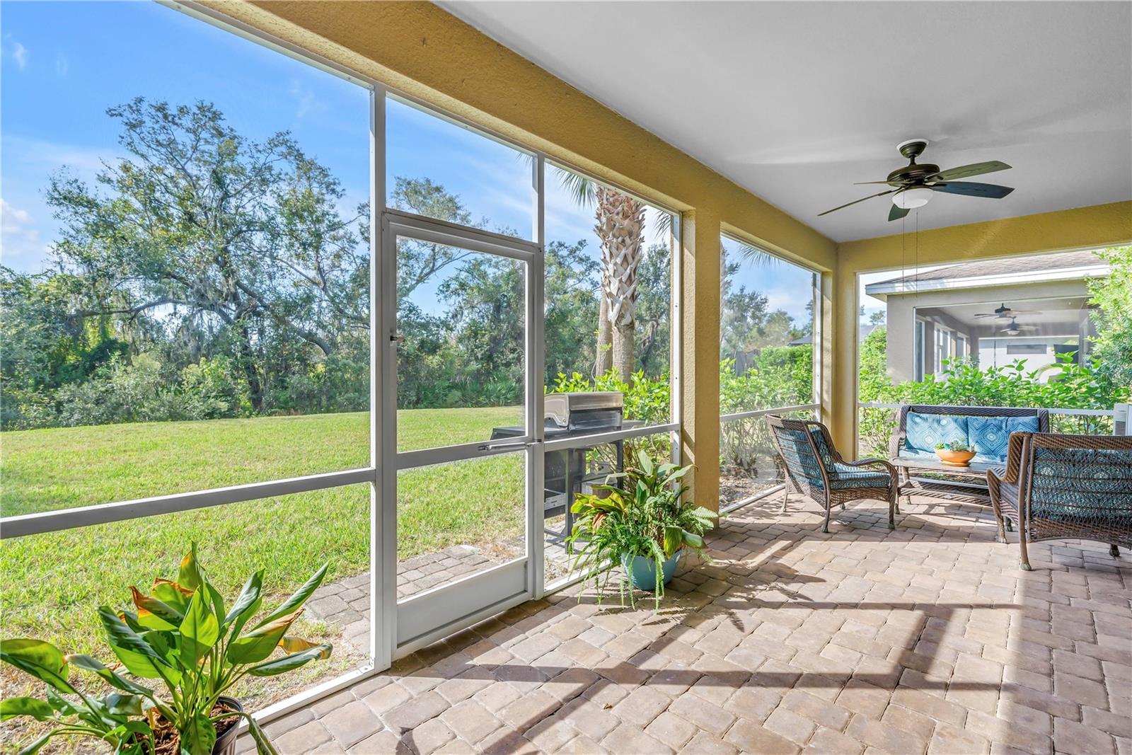 ARBOR LAKES ON PALMER RANCH - Residential