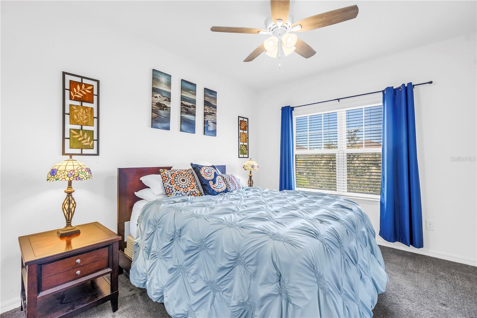 ARBOR LAKES ON PALMER RANCH - Residential