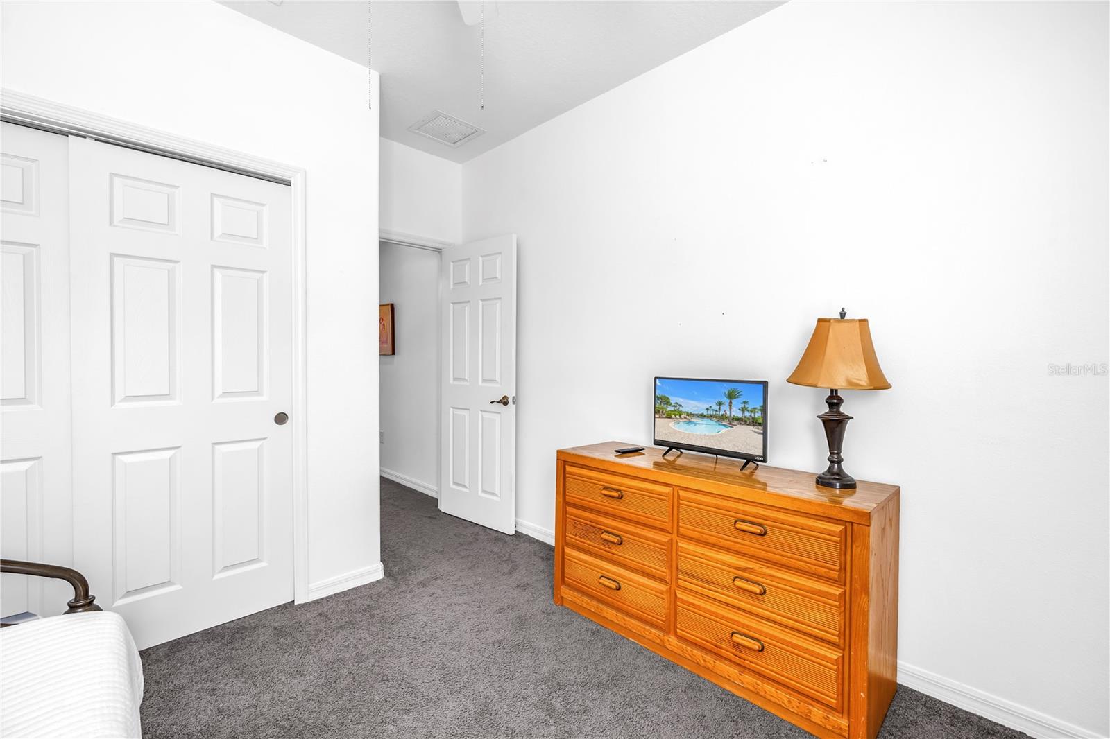 ARBOR LAKES ON PALMER RANCH - Residential