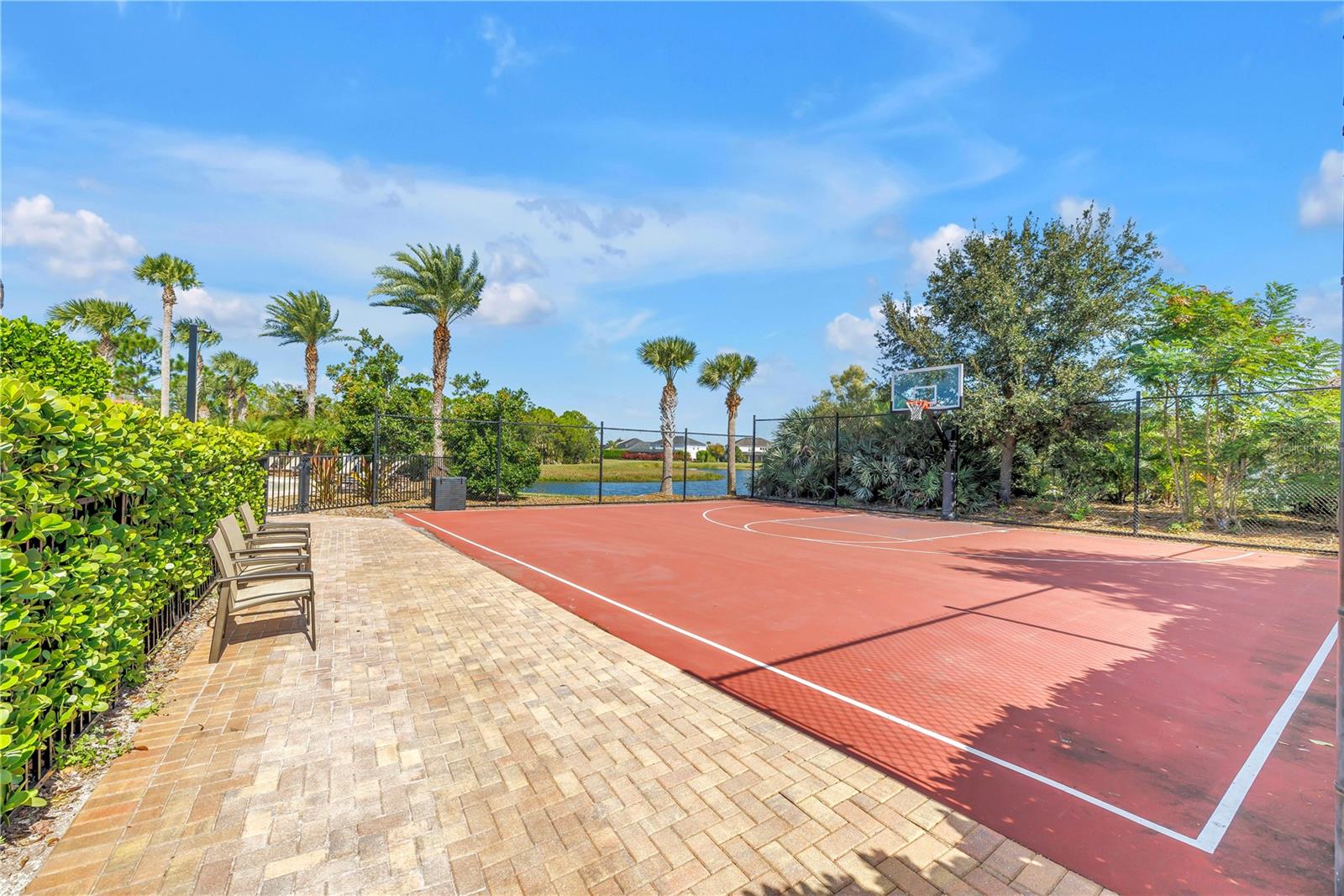 ARBOR LAKES ON PALMER RANCH - Residential