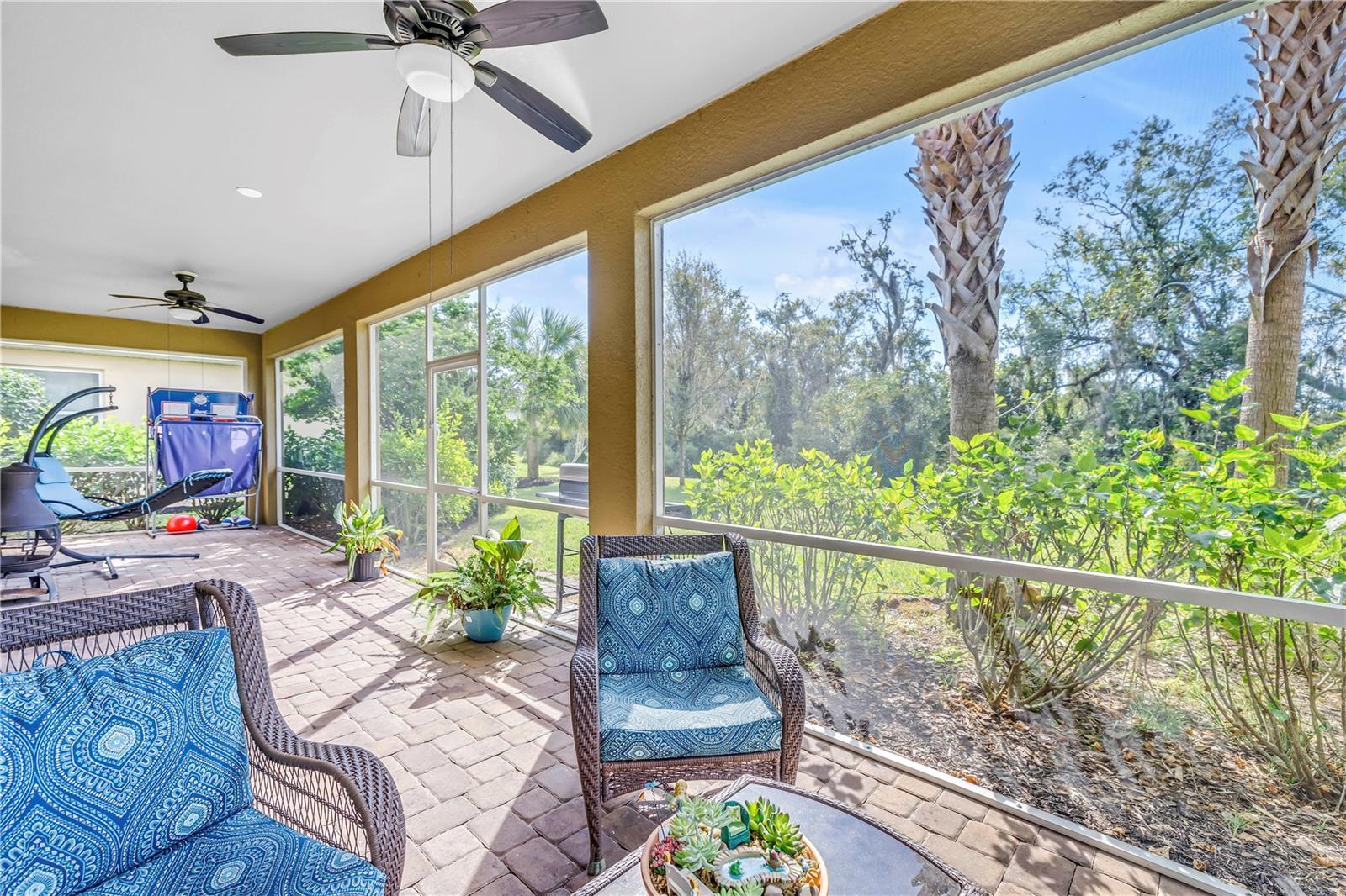 ARBOR LAKES ON PALMER RANCH - Residential