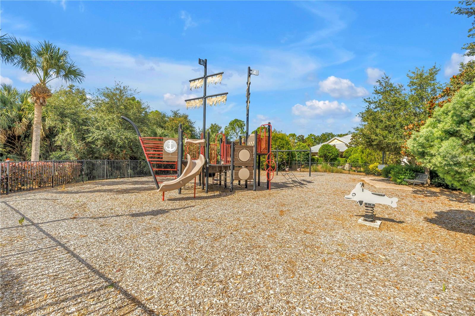 ARBOR LAKES ON PALMER RANCH - Residential