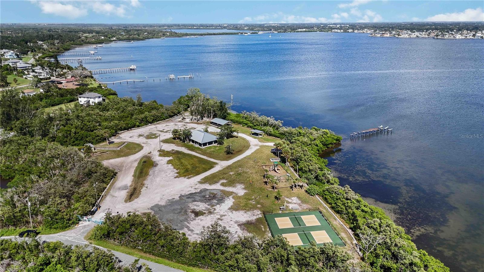 LILES & STANTON - Residential