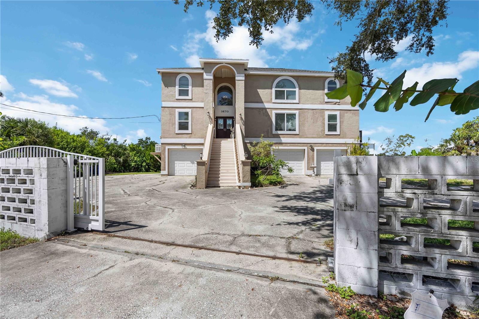 LILES & STANTON - Residential