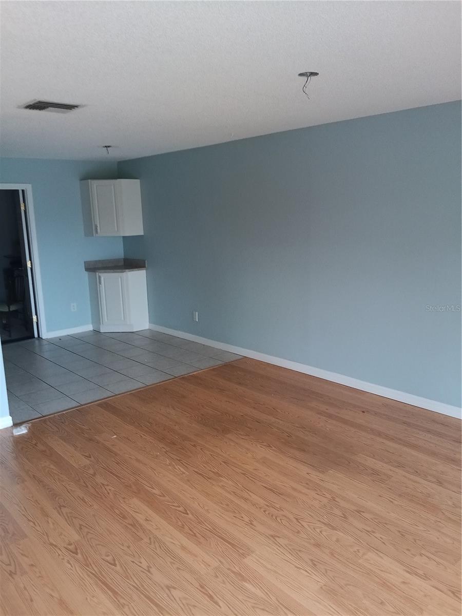 HIGHLAND LAKES CONDO - Residential