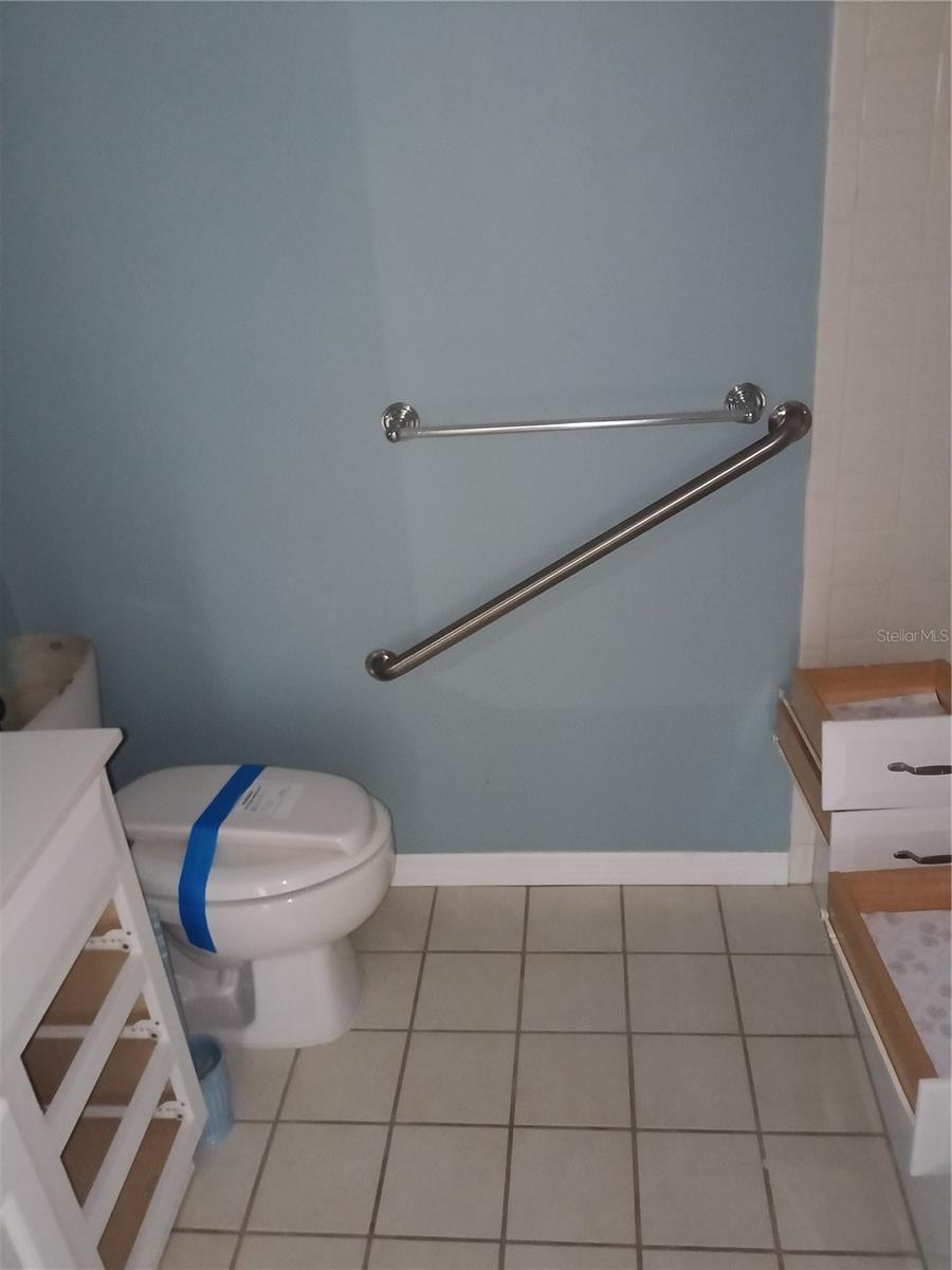 HIGHLAND LAKES CONDO - Residential