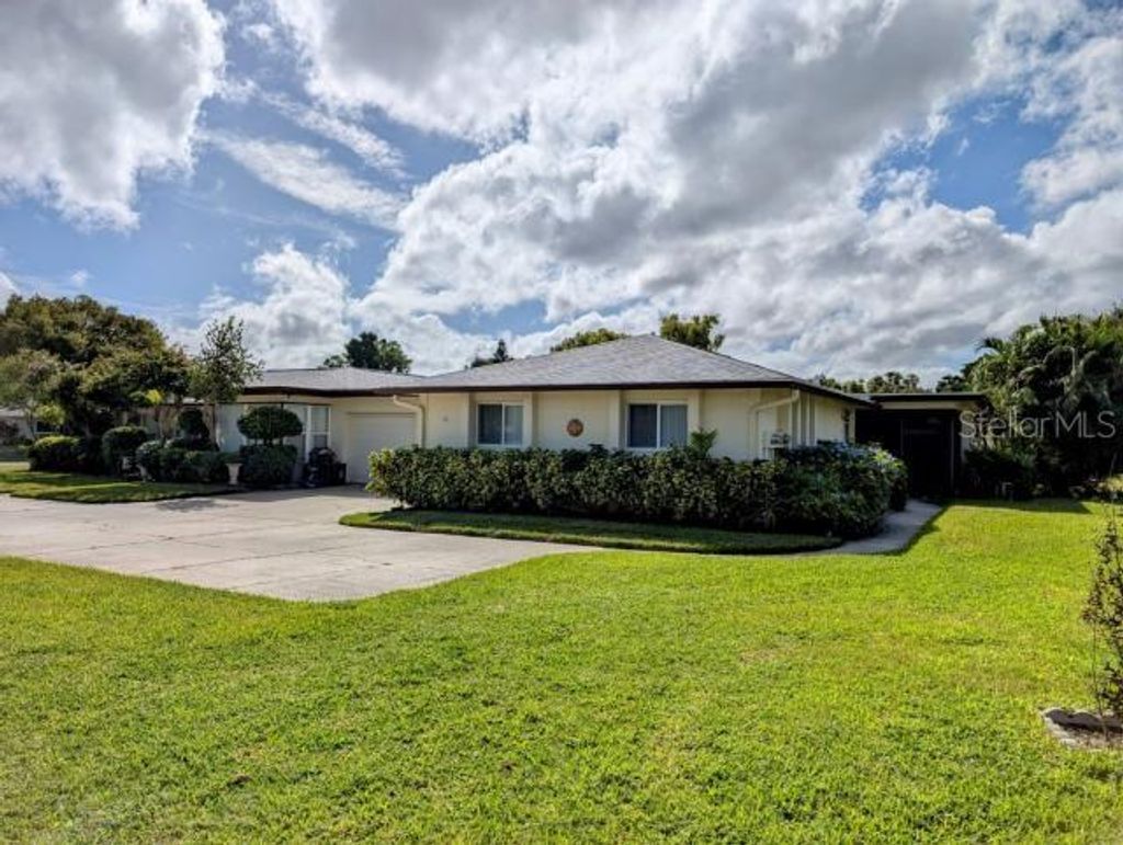 Photo of 1339 Queen Anne Drive #C, Palm Harbor, FL 34684 (MLS # TB8477534)