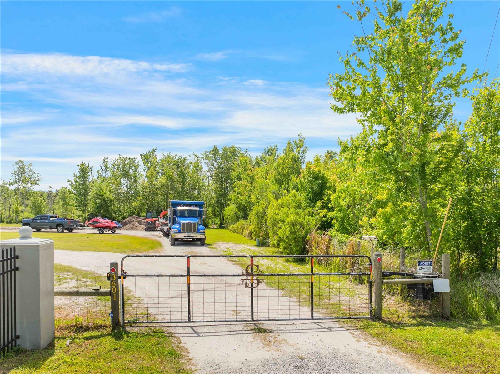 3601 HAPPY LIFE LANE