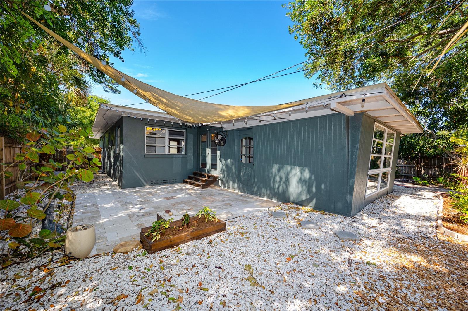 BAYOU BONITA SEC C - Residential