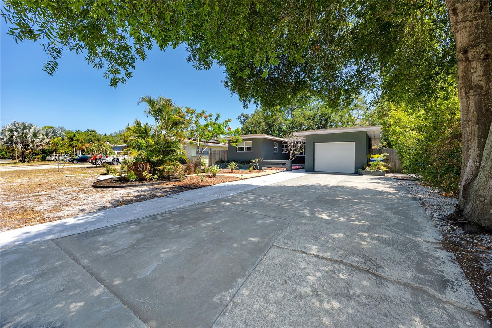 BAYOU BONITA SEC C - Residential