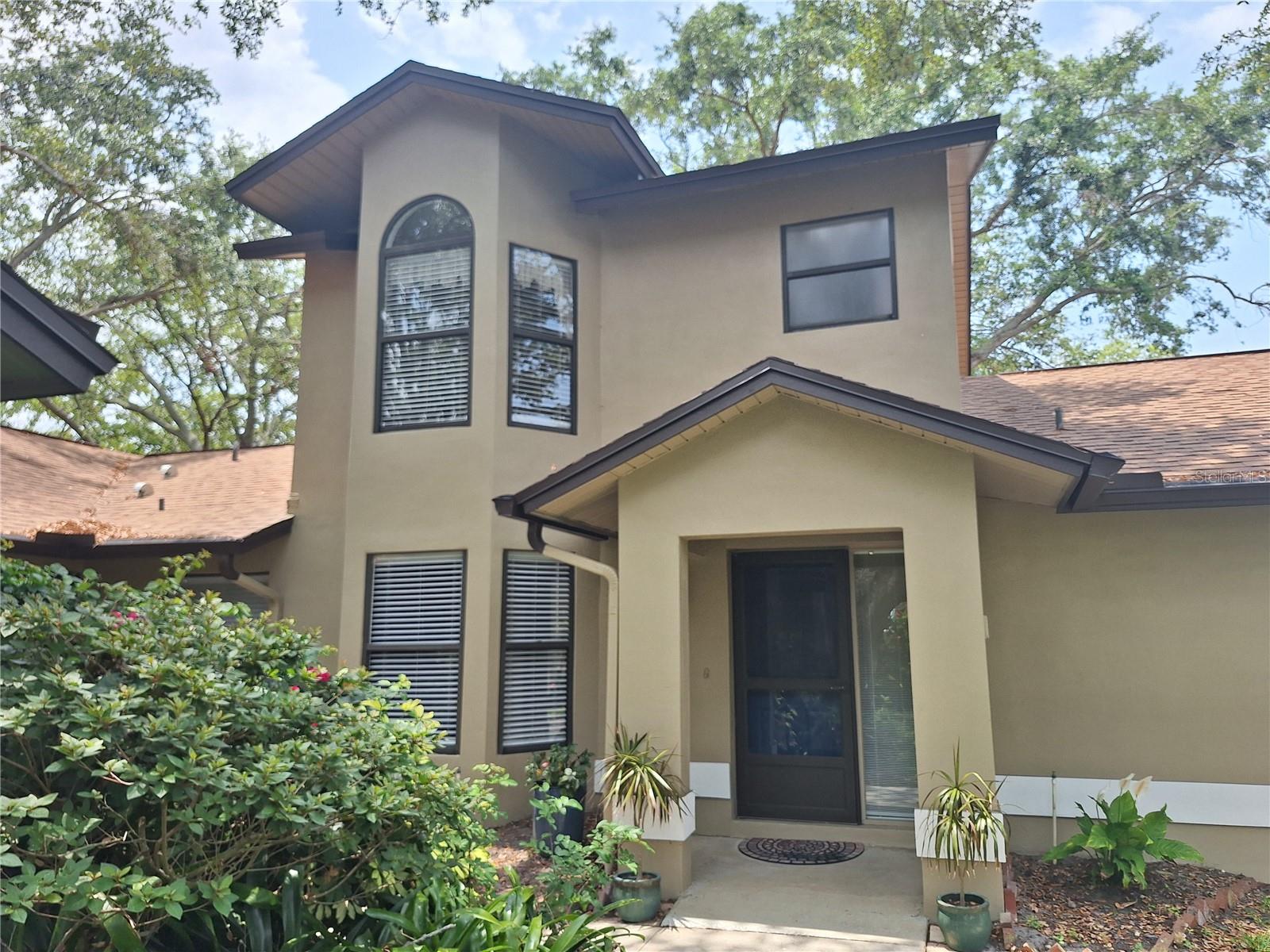 1693 FRY COURT