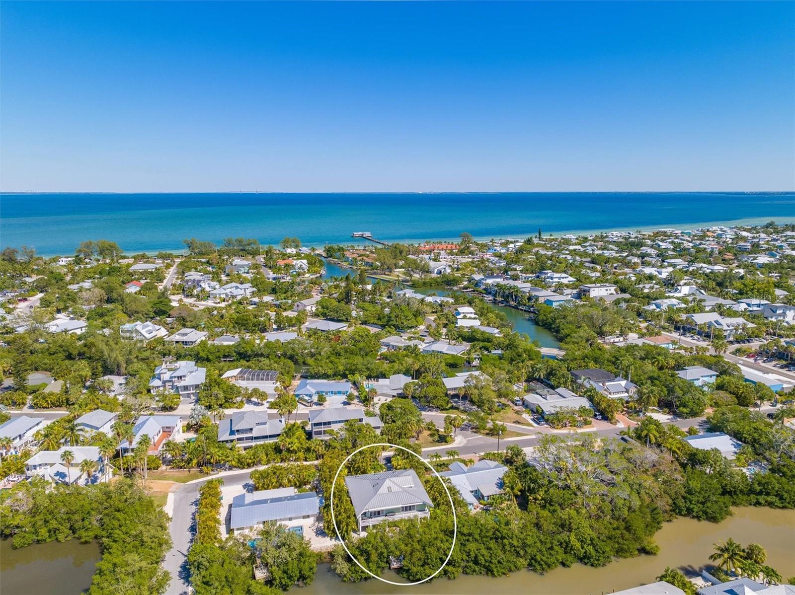 ISLAND CEDARS - Residential