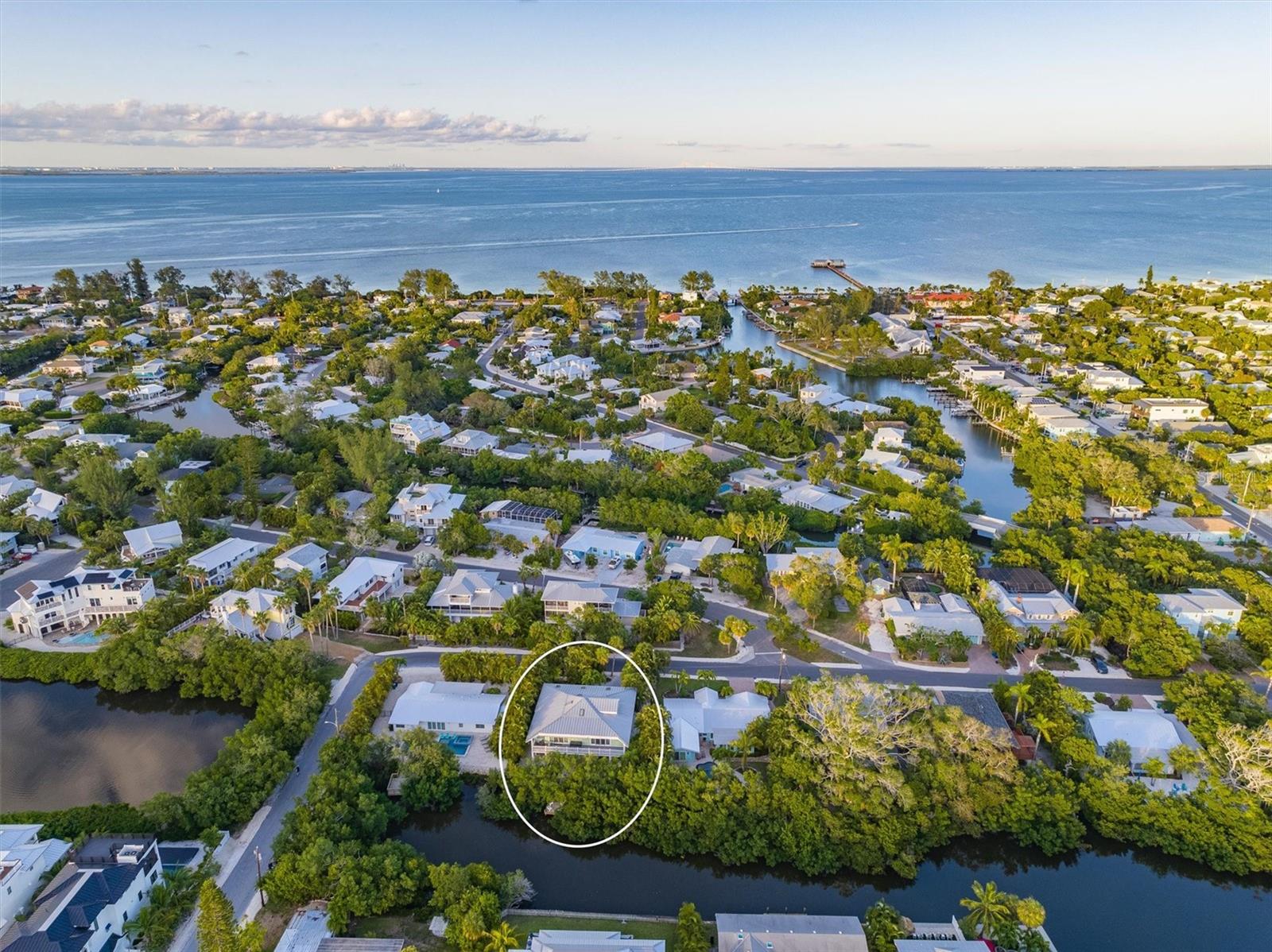 ISLAND CEDARS - Residential