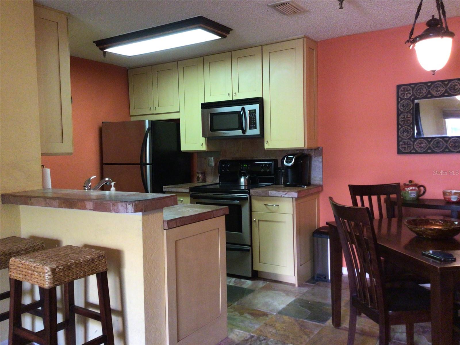 ITOPIA PRIVATE RESIDENCES CONDO - Residential