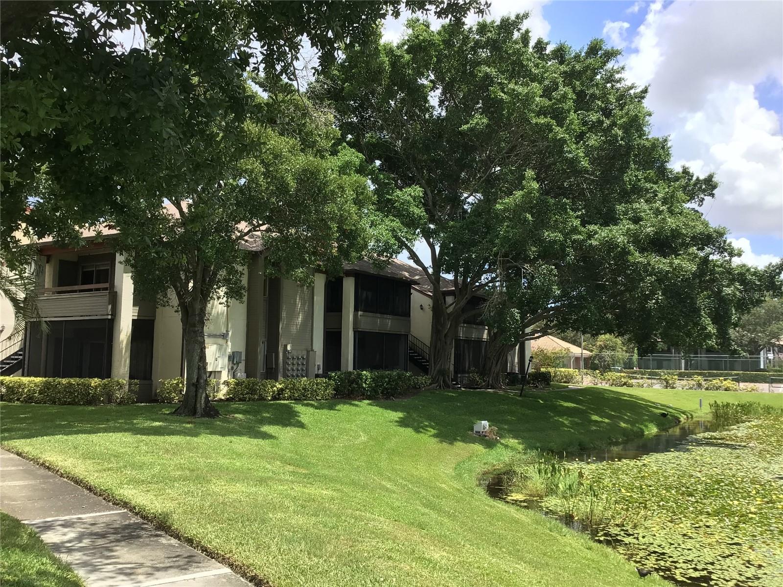 ITOPIA PRIVATE RESIDENCES CONDO - Residential