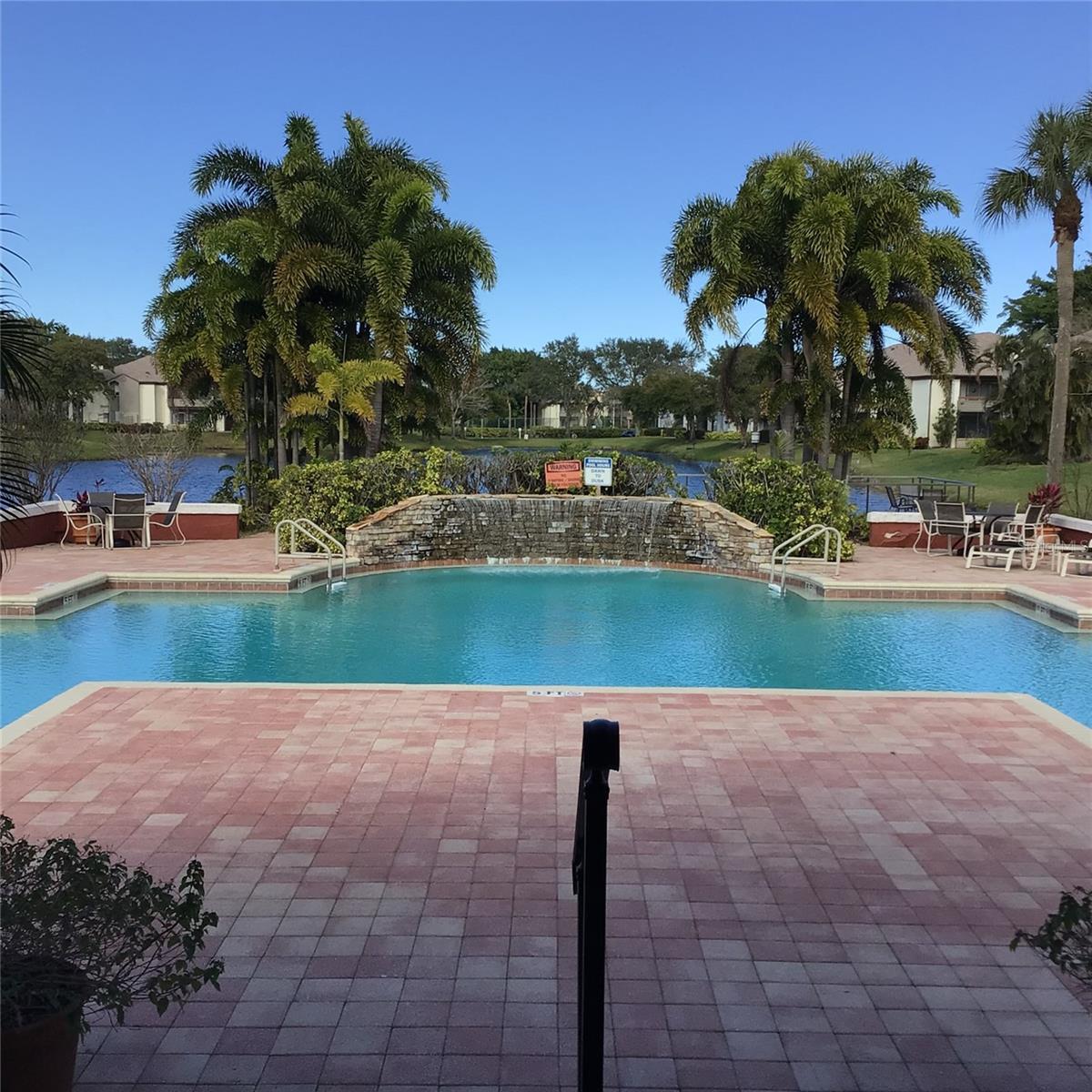 ITOPIA PRIVATE RESIDENCES CONDO - Residential