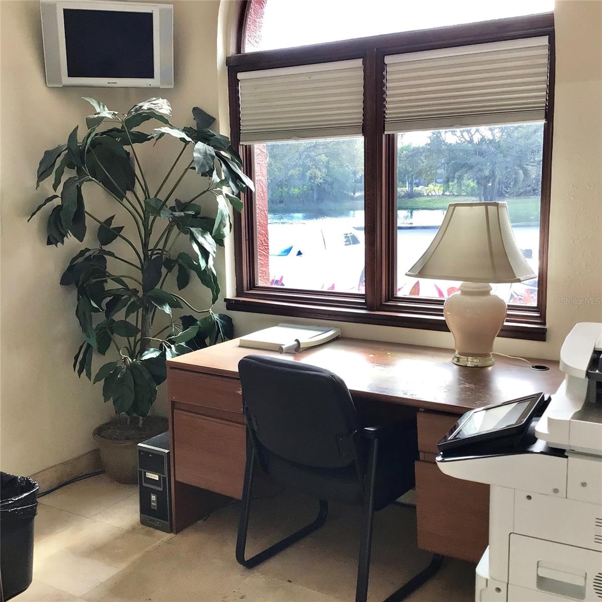 ITOPIA PRIVATE RESIDENCES CONDO - Residential