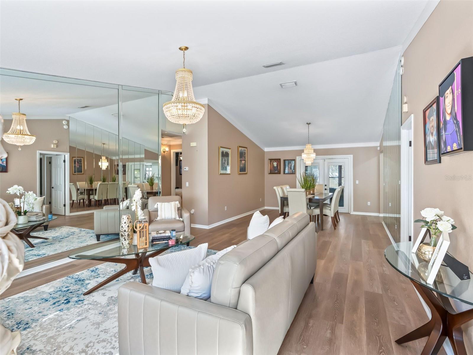 SANDY ACRES ESTATES UN #TWO - Residential