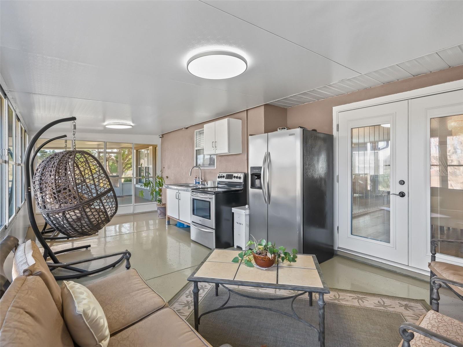 SANDY ACRES ESTATES UN #TWO - Residential