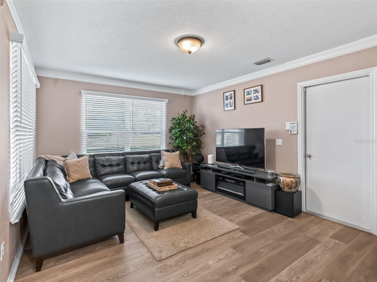 SANDY ACRES ESTATES UN #TWO - Residential