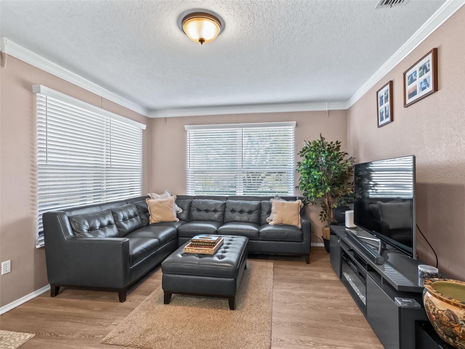 SANDY ACRES ESTATES UN #TWO - Residential