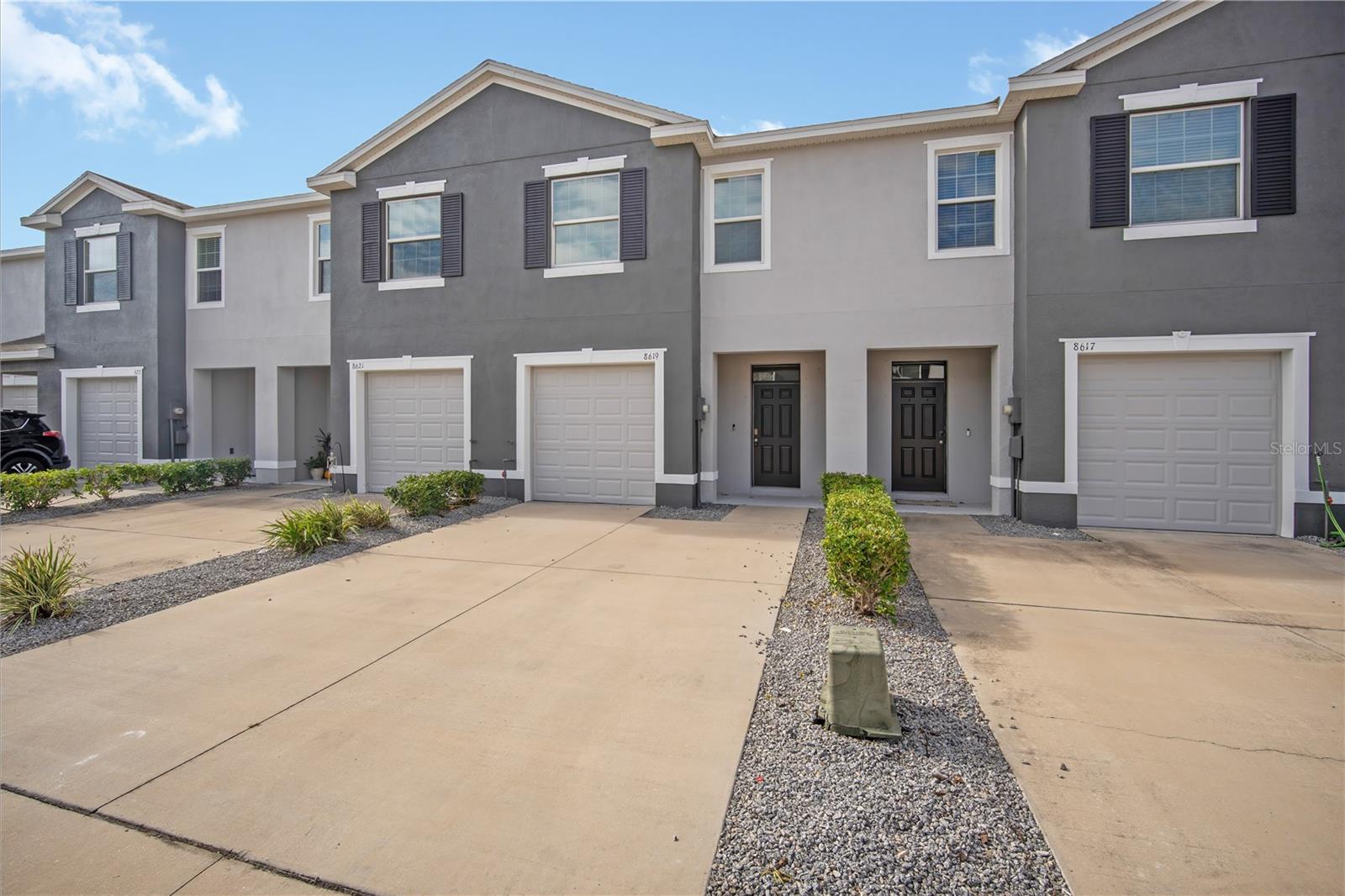 EAGLE PALM PH 3B - Residential Lease