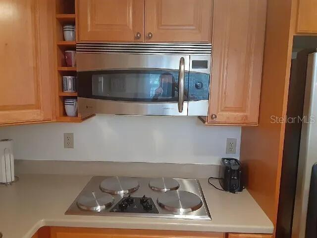 VISTA ROYALE PH IV BLDGS 83-111 - Residential