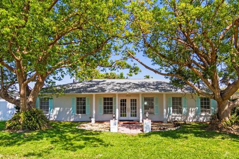 2961 VALENCIA ROAD VENICE FL 34293