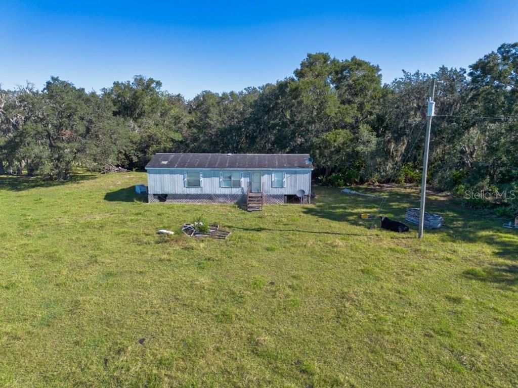 Photo of 1915 Buffum Lake Trail, Fort Meade, FL 33841 (MLS # TB8439327)