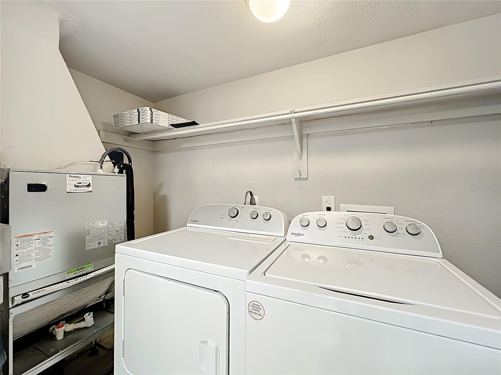 CROWN OAKS - Residential