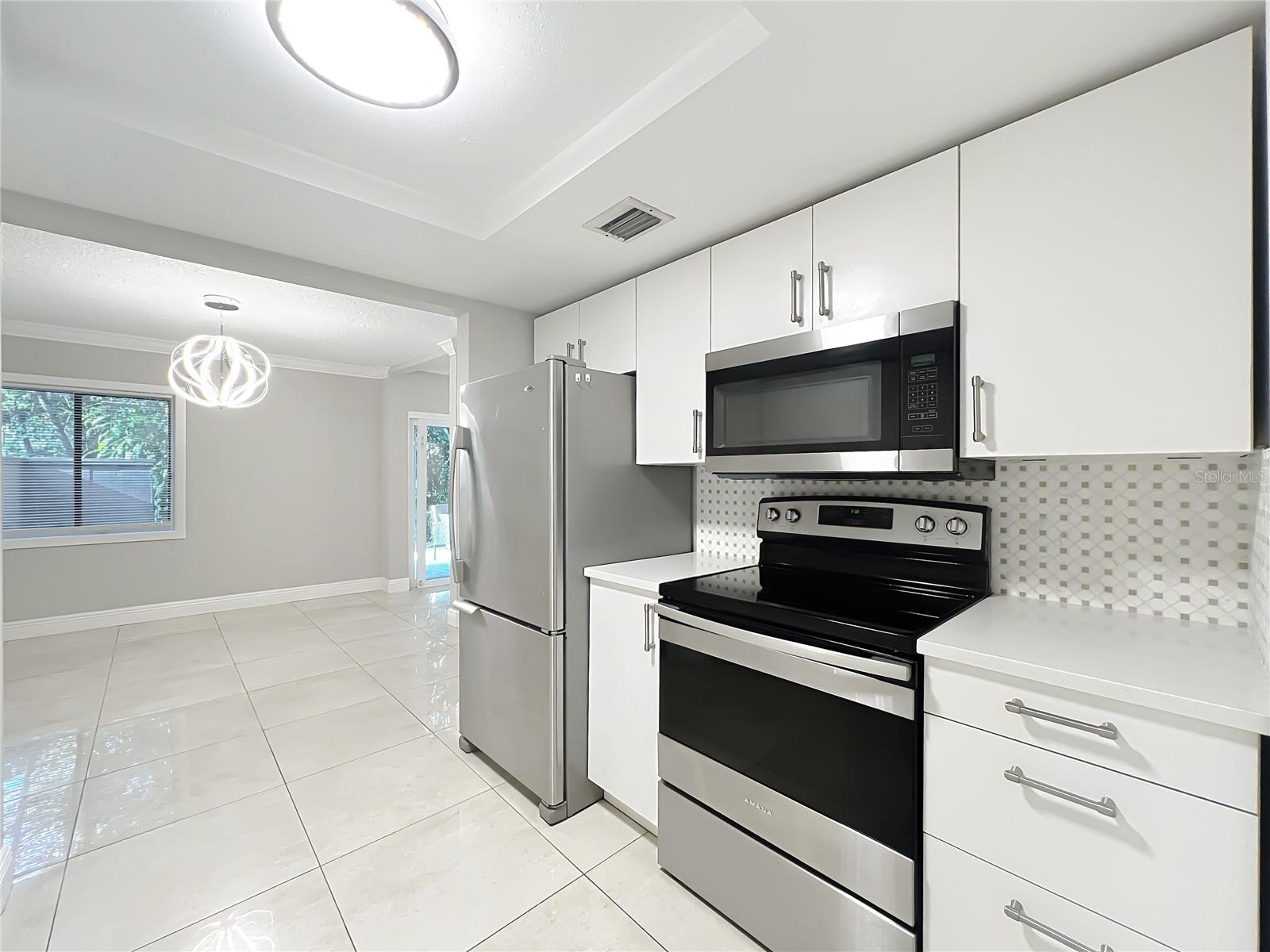 CROWN OAKS - Residential