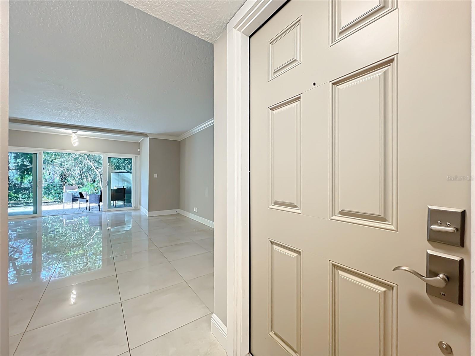 CROWN OAKS - Residential