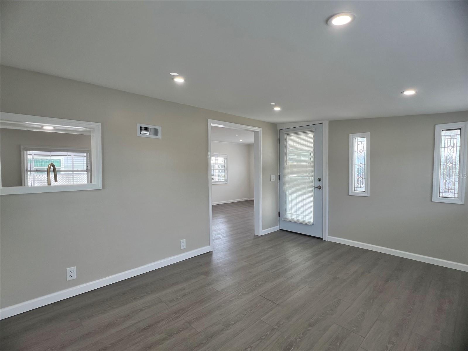 FAIRWAY VILLAGE MOBILE HOME PARK UNREC - Residential