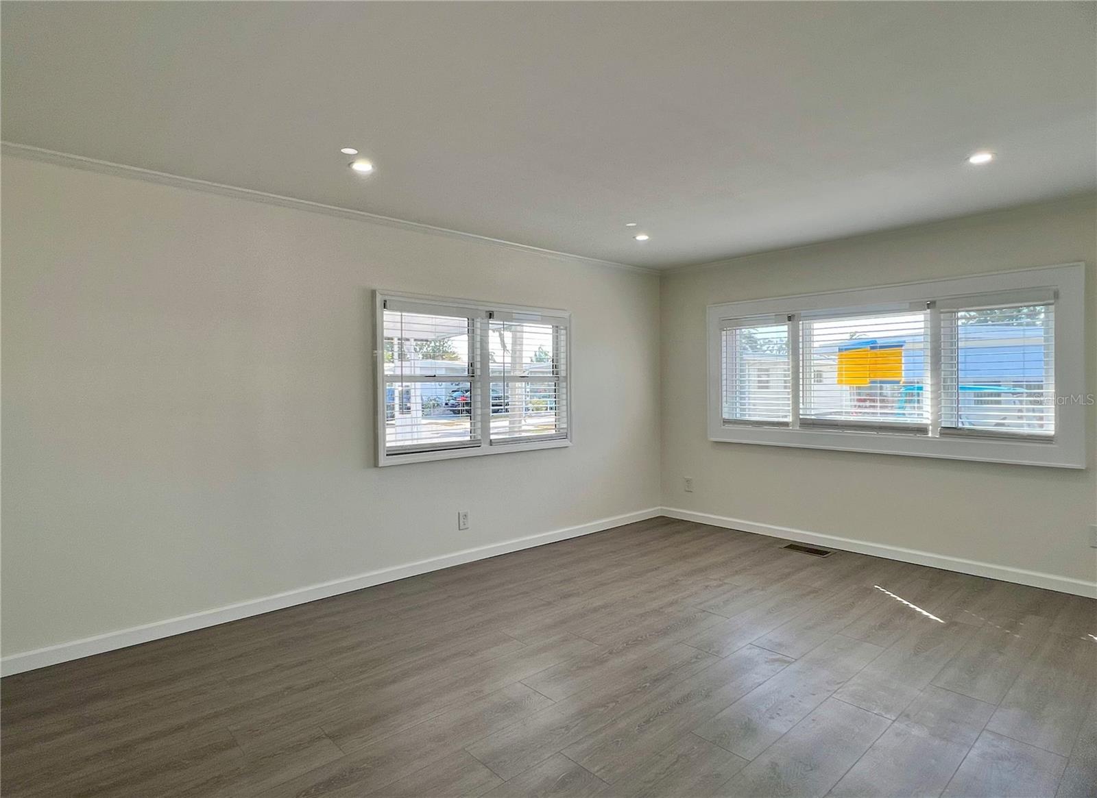 FAIRWAY VILLAGE MOBILE HOME PARK UNREC - Residential