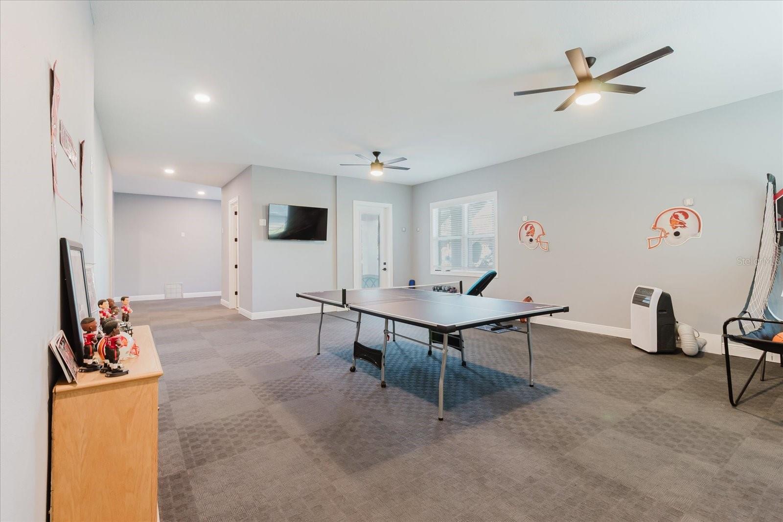 LUTEAN SHORES - Residential