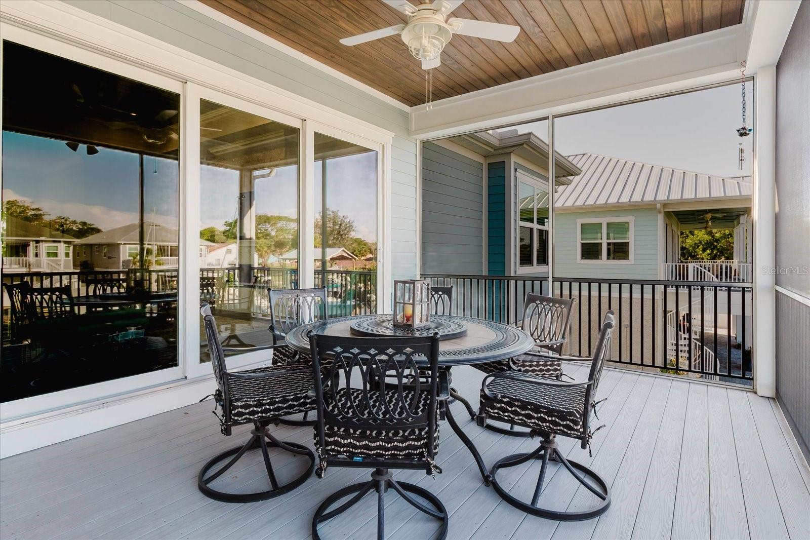 LUTEAN SHORES - Residential