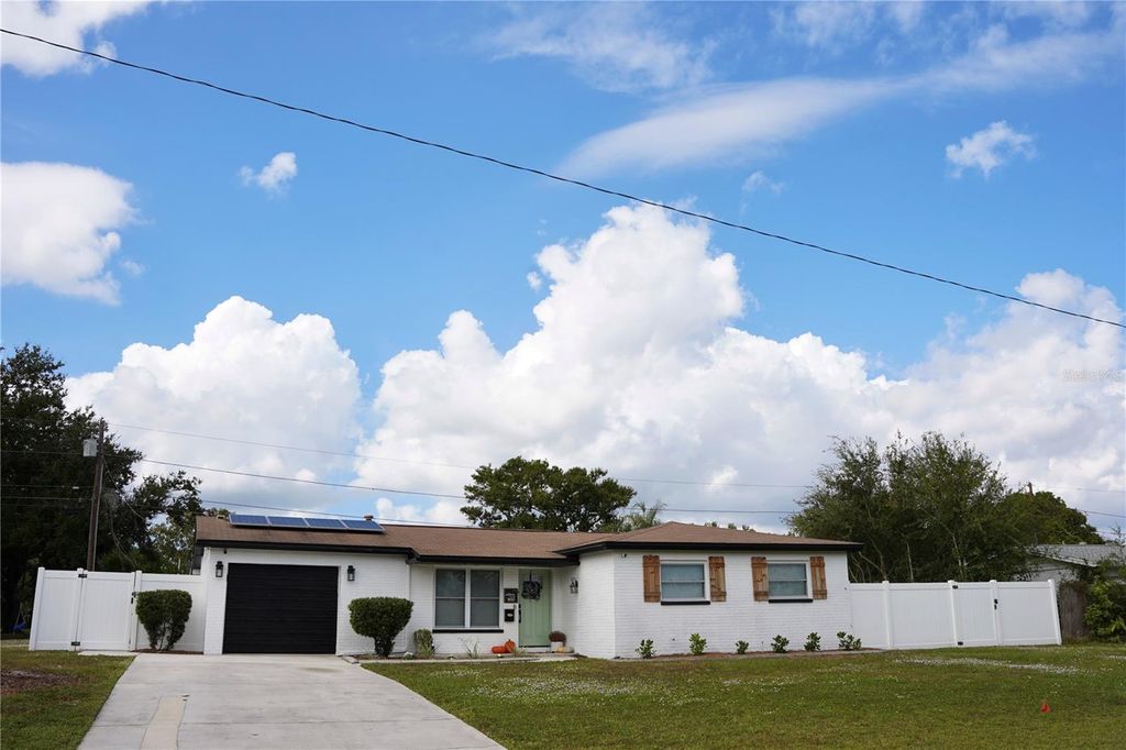 Photo of 7100 21 Street N, St Petersburg, FL 33702 (MLS # TB8446144)