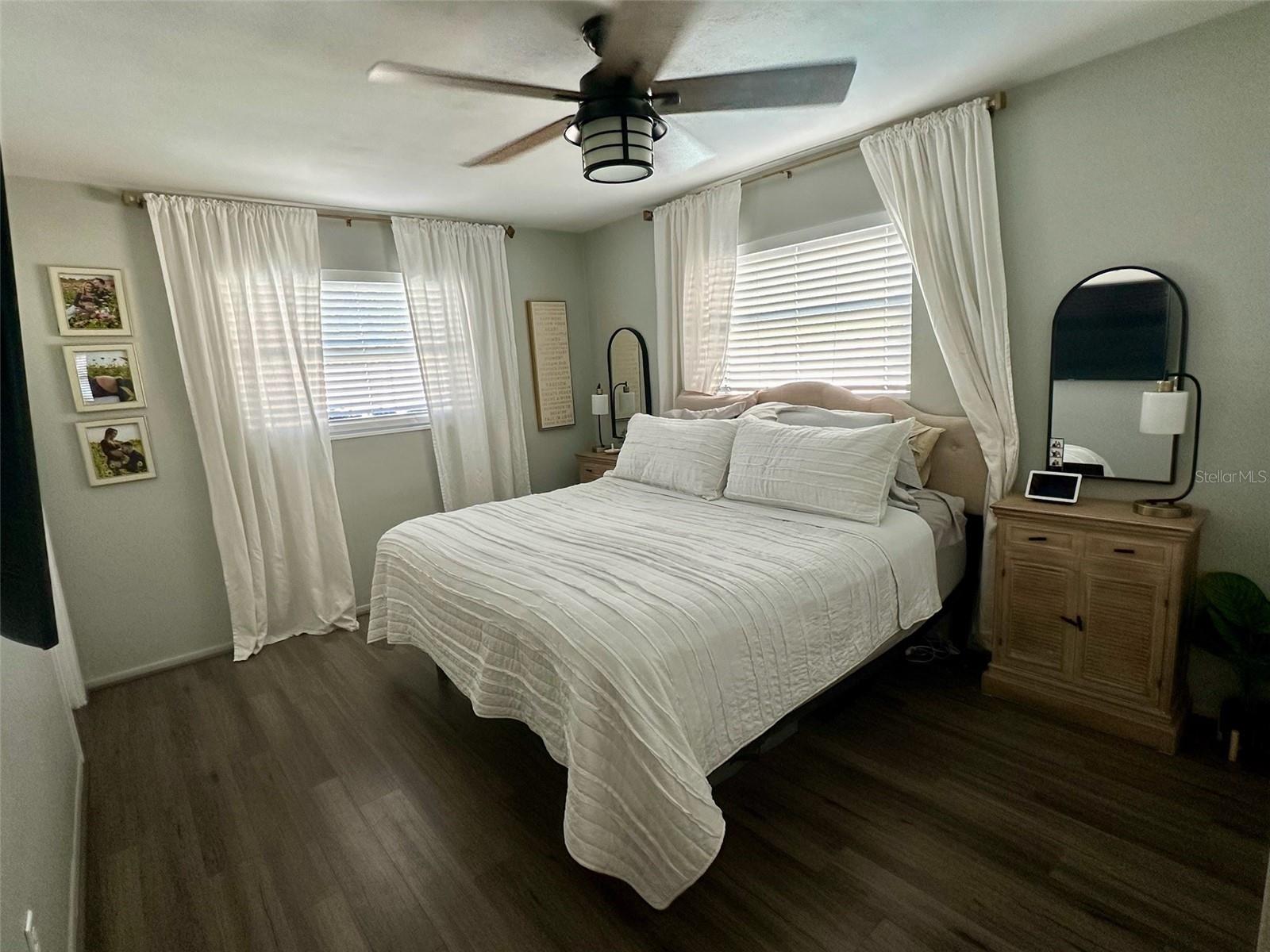 MEADOW LAWN 13TH ADD - Residential