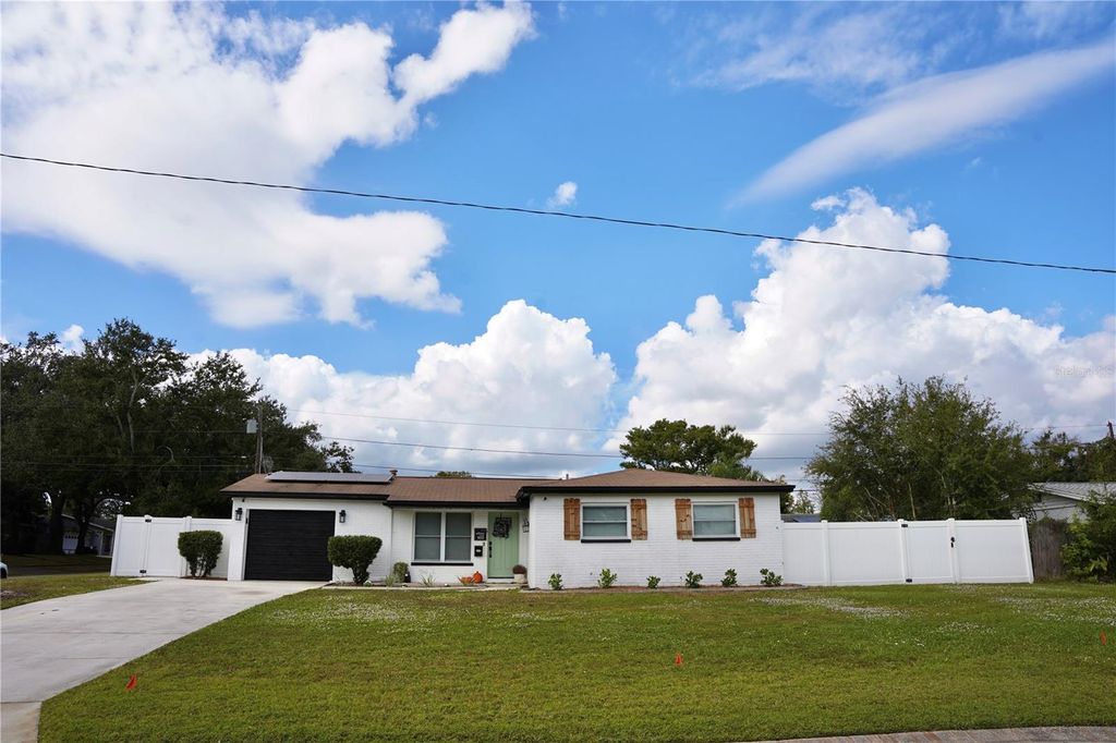 Photo of 7100 21 Street N, St Petersburg, FL 33702 (MLS # TB8446144)