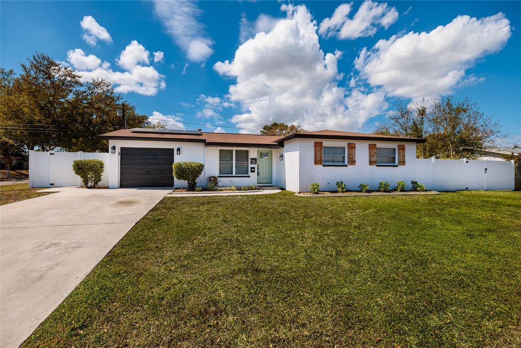 Photo of 7100 21 Street N, St Petersburg, FL 33702 (MLS # TB8446144)