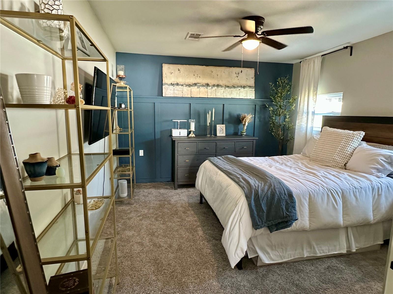 MEADOW LAWN 13TH ADD - Residential